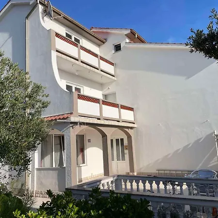 Apartamento Barbat 1 *